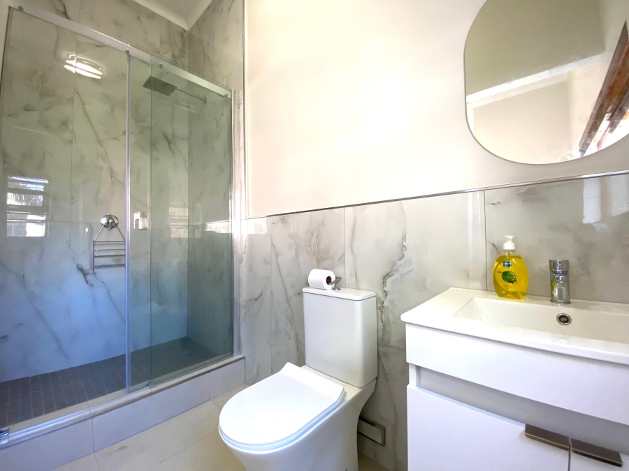 To Let 1 Bedroom Property for Rent in Flamingo Vlei Western Cape